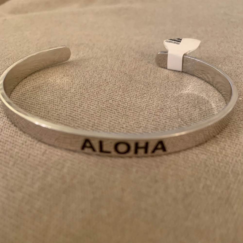 Aloha Bangle Bracelet Silver